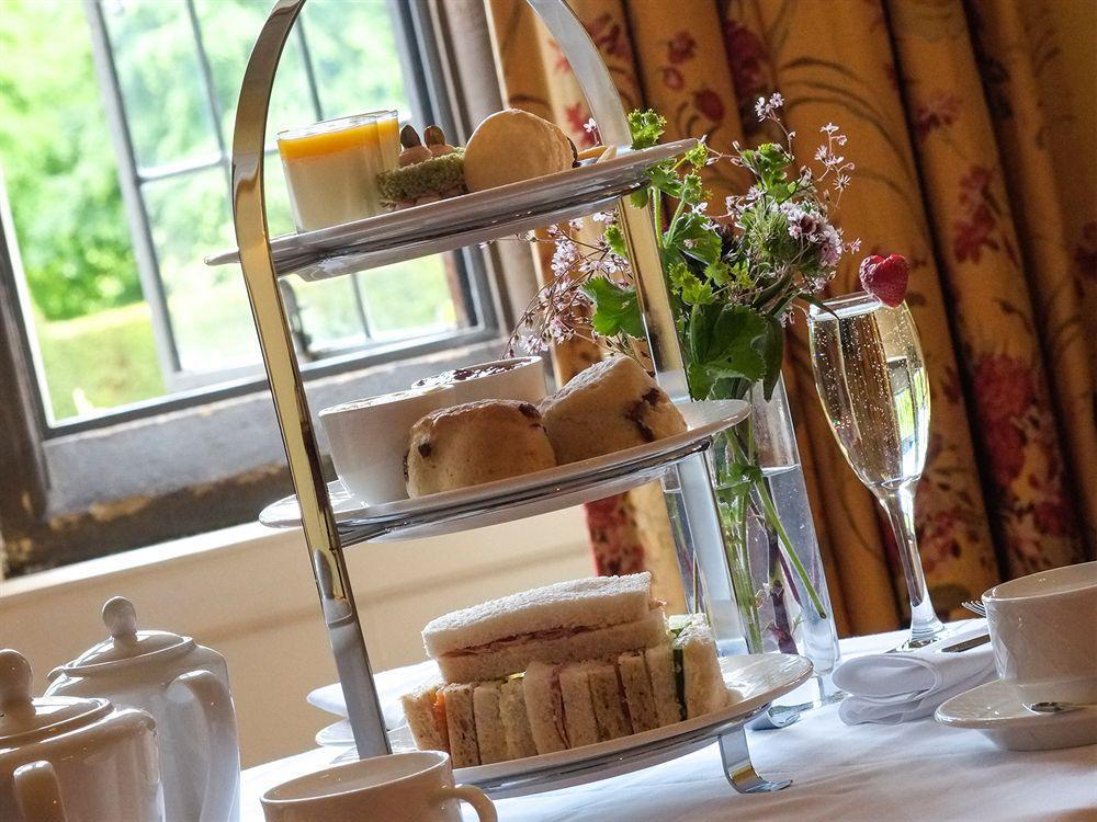 Gisborough Hall Hotel 4*