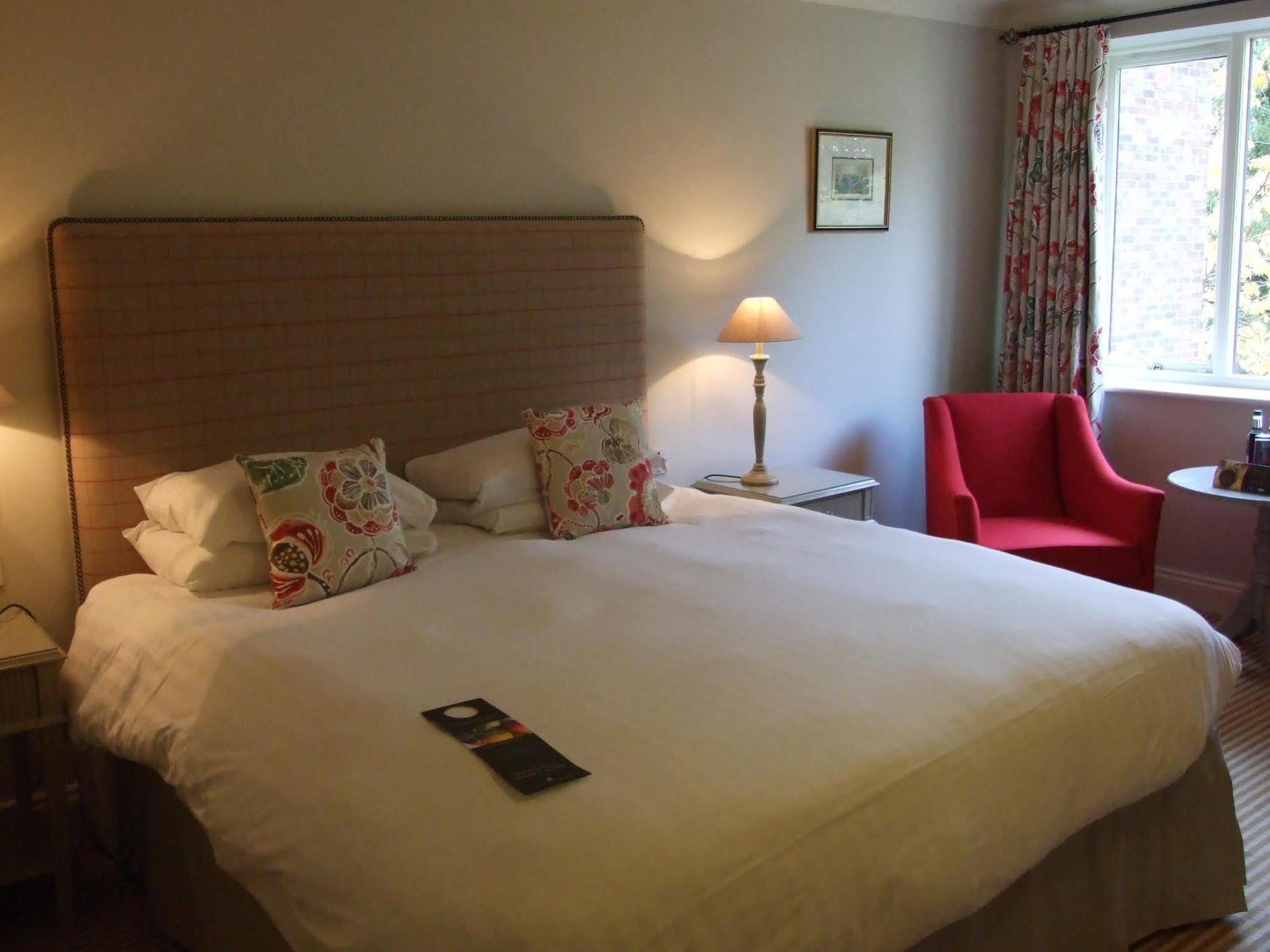 Gisborough Hall Hotel 4*